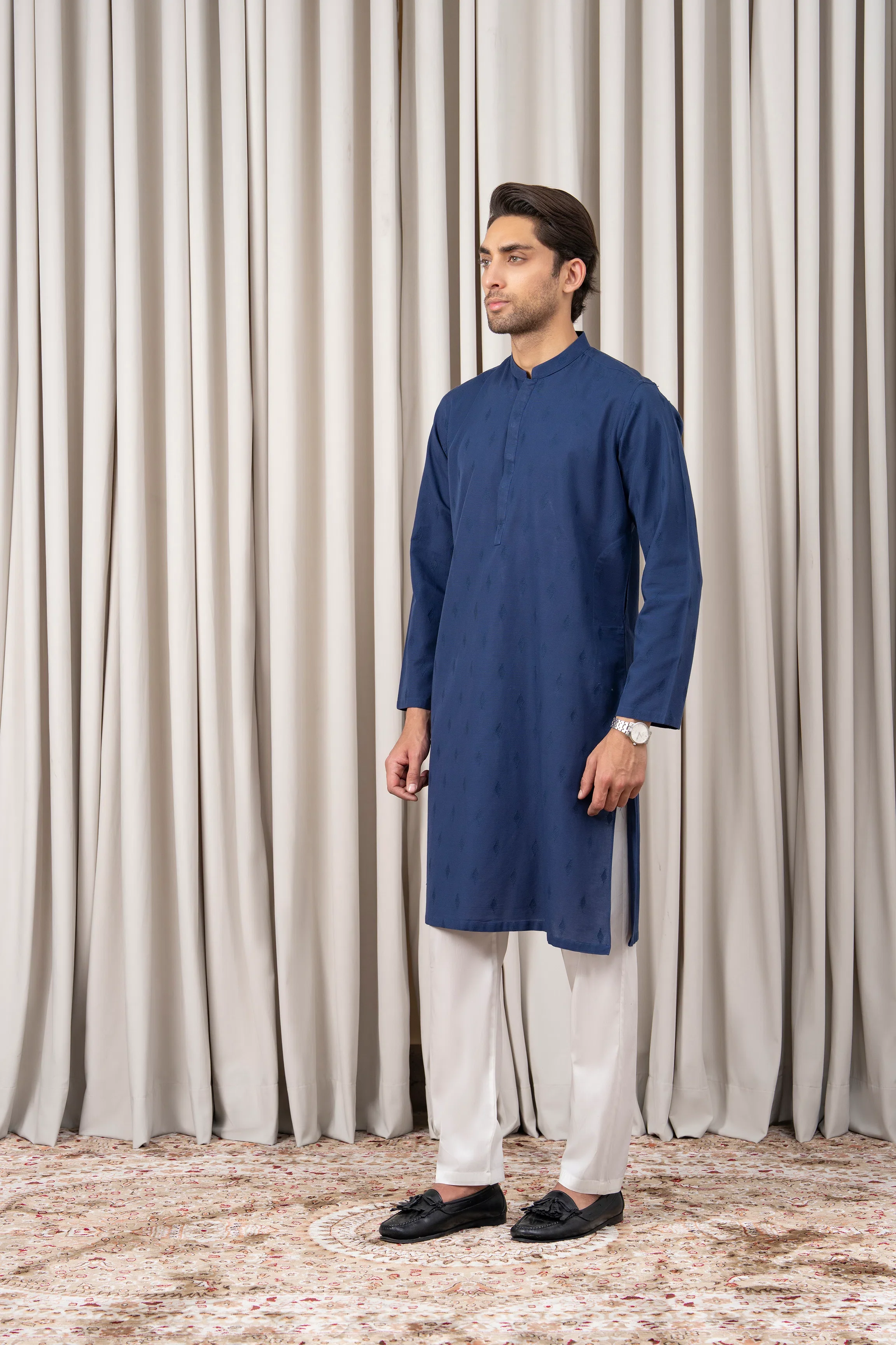 EMBROIDERED KURTA - SIGNATURE COLLECTION INDIGO BLUE - Image 3