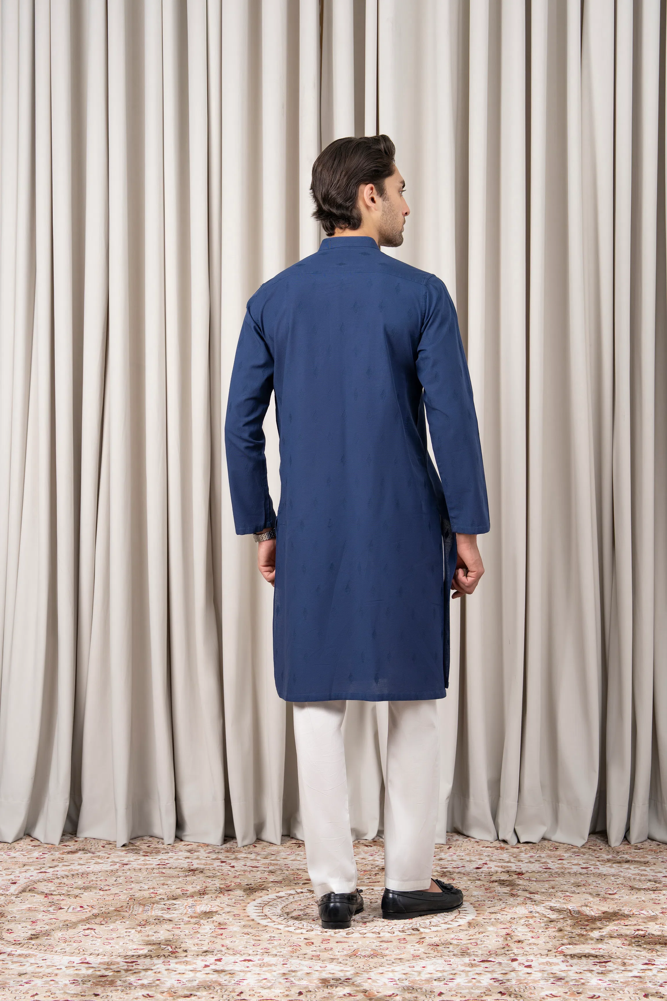 EMBROIDERED KURTA - SIGNATURE COLLECTION INDIGO BLUE - Image 4